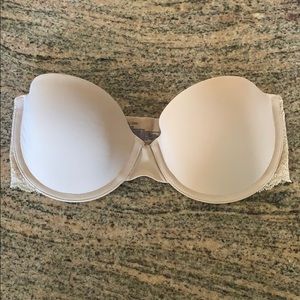32D Gap Body Strapless bra